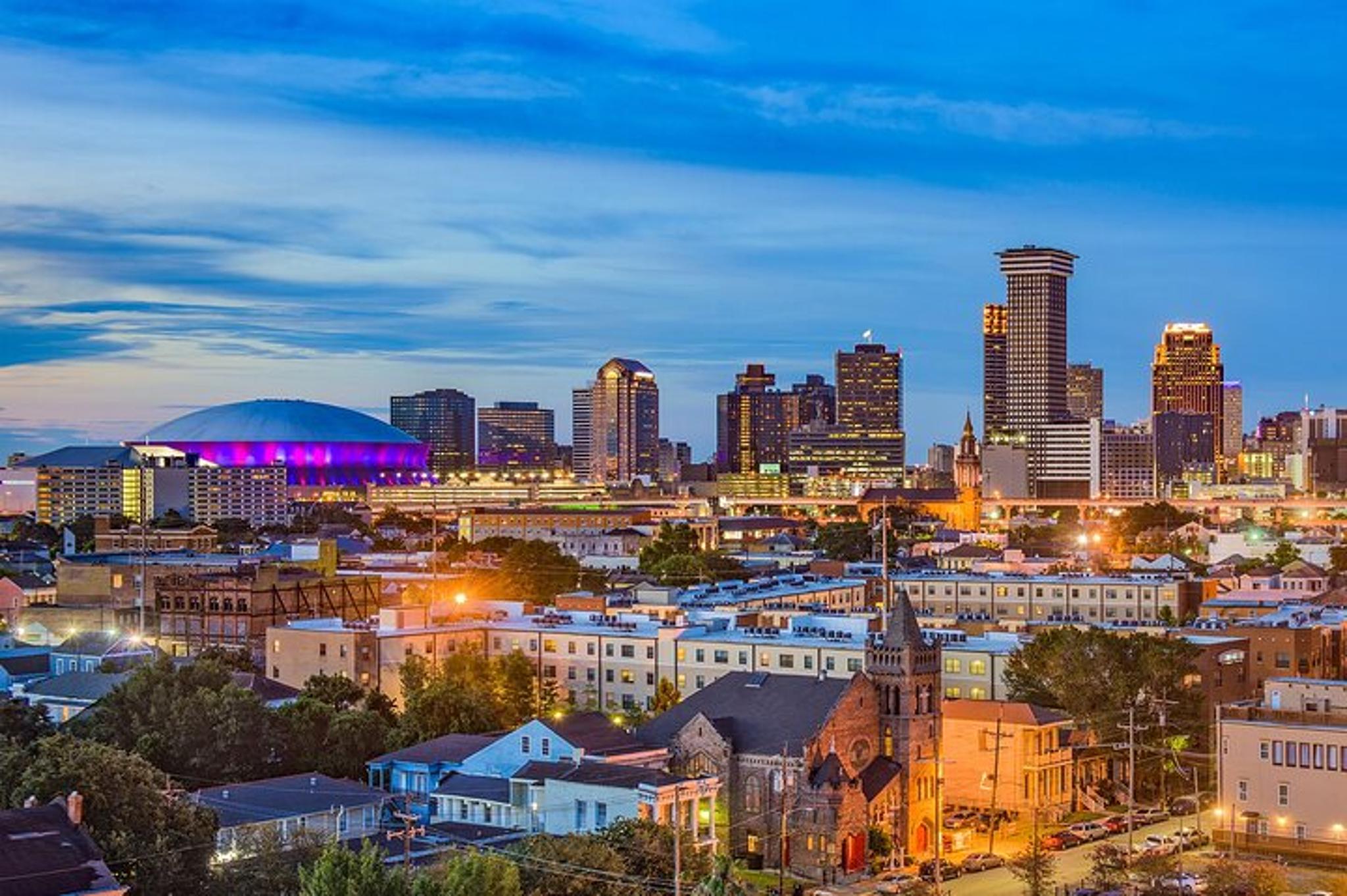 New Orleans Airport Transfer in Business Car - Image 6