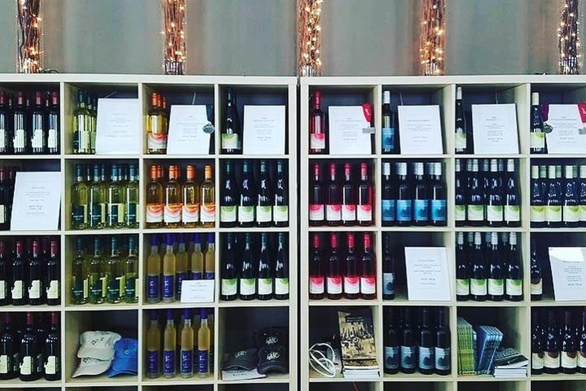 Seneca Lake Wine Tasting Tour - Image 3