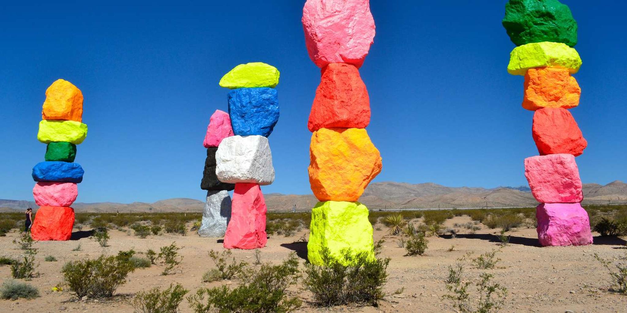 Las Vegas Grand Canyon, Hoover Dam & 7 Magic Mountains Tour - Image 3