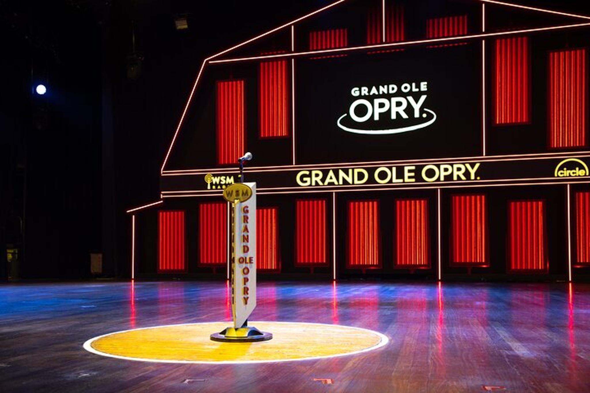 Nashville Grand Ole Opry Admission and Backstage Tour - Image 2