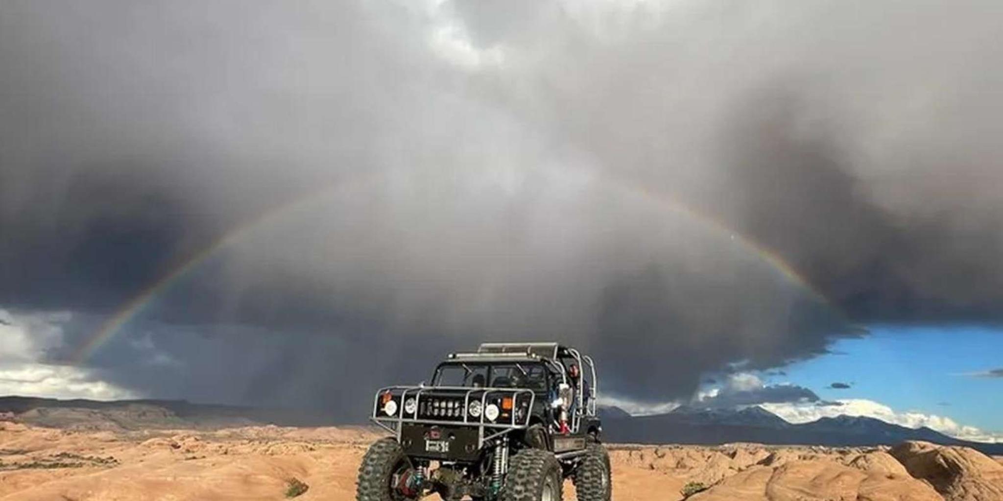 Moab 4x4 Adventure Tour on Hell's Revenge - Image 4