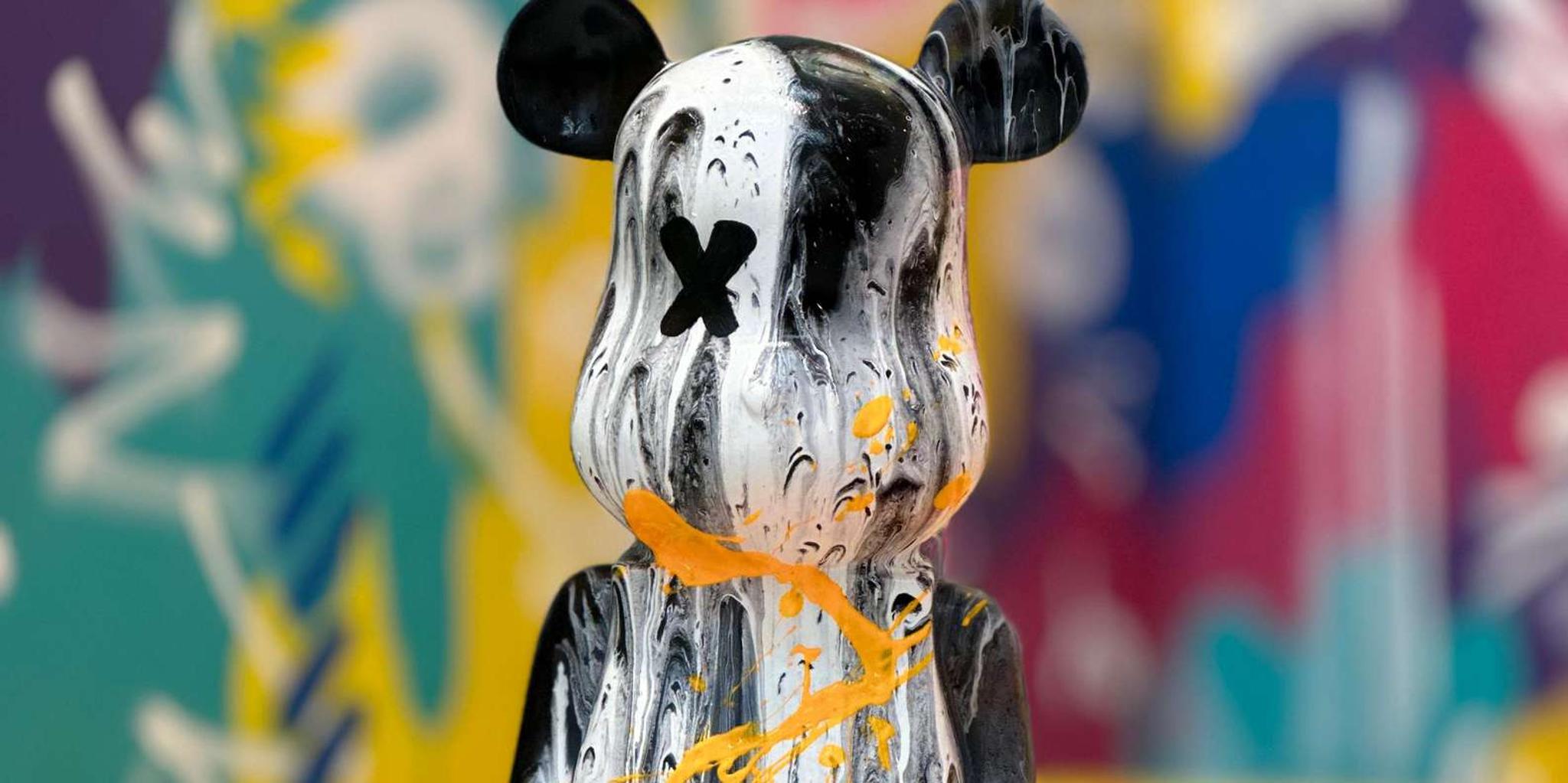 Los Angeles Fluid Bear Art Class - Image 4