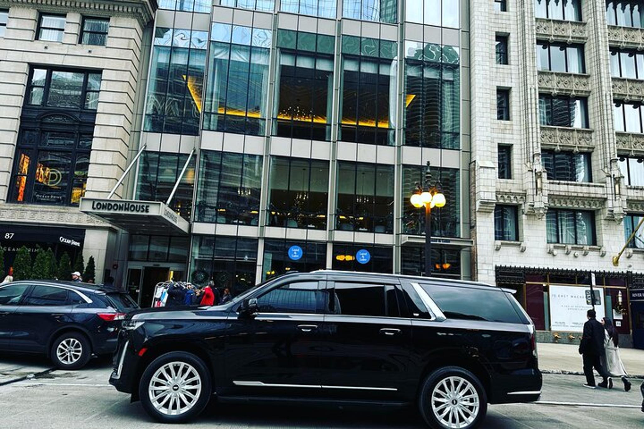 Chicago Executive Limo Service - Image 5