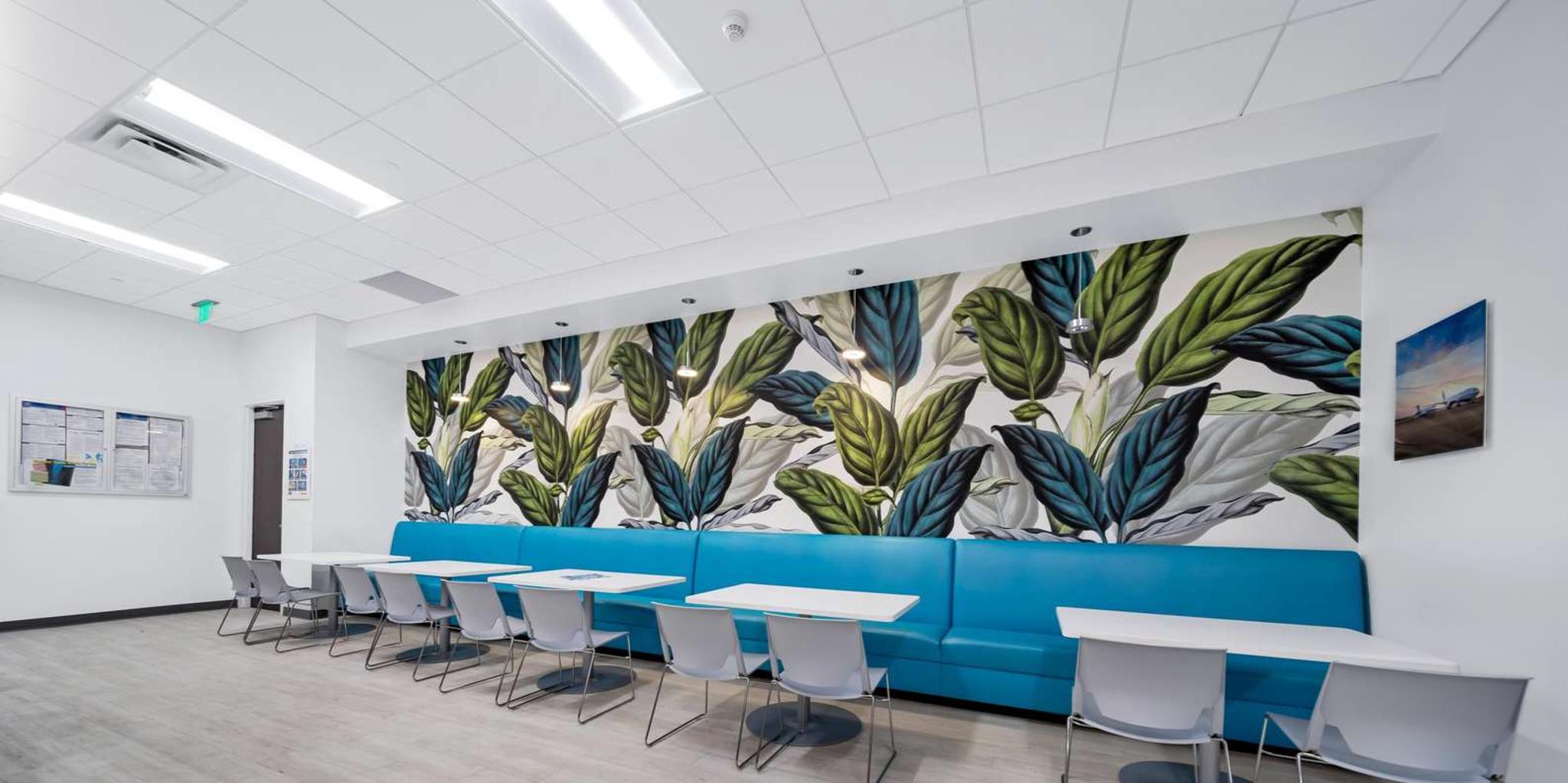 Miami Cruise Lounge Access with Luggage Storage - Image 4