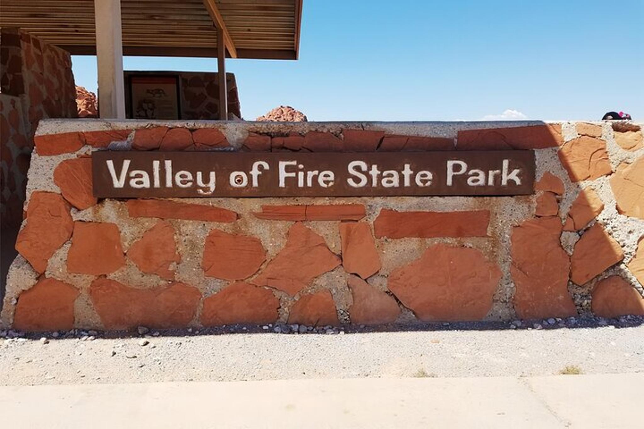 Las Vegas Valley of Fire and Hoover Dam Tour - Image 3