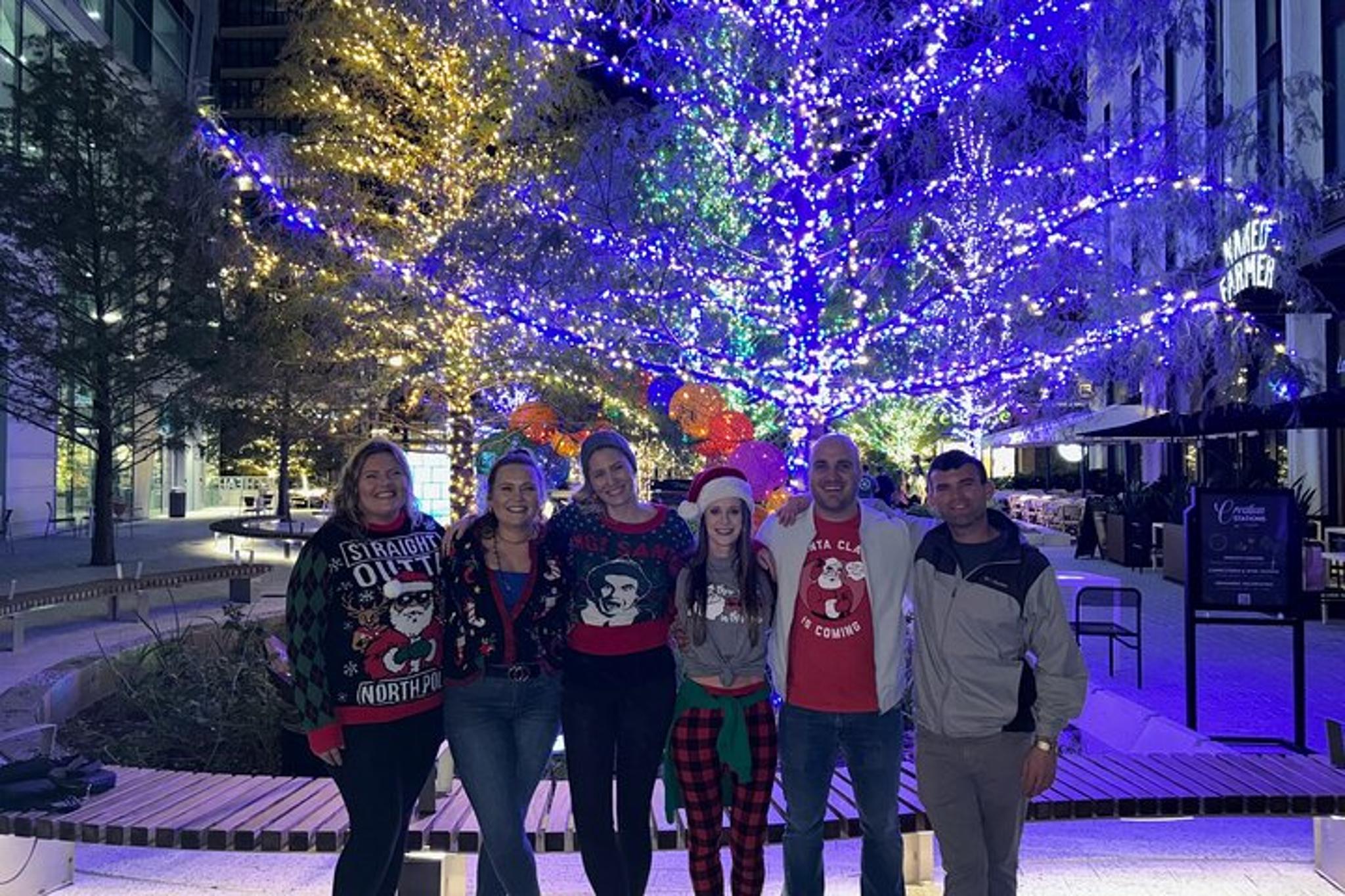 Tampa Christmas Village Private Tour 90 min