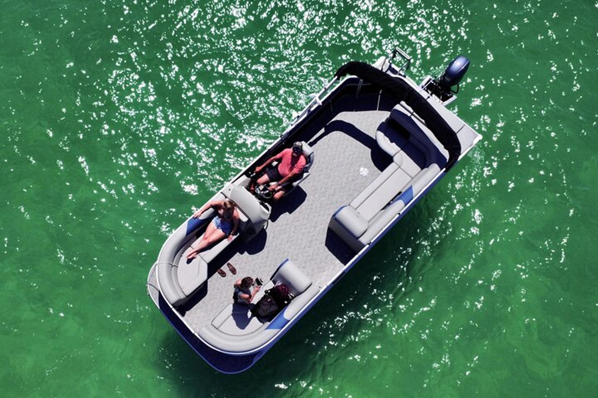 Panama City Beach Pontoon Boat Rental to Shell Island - Image 3
