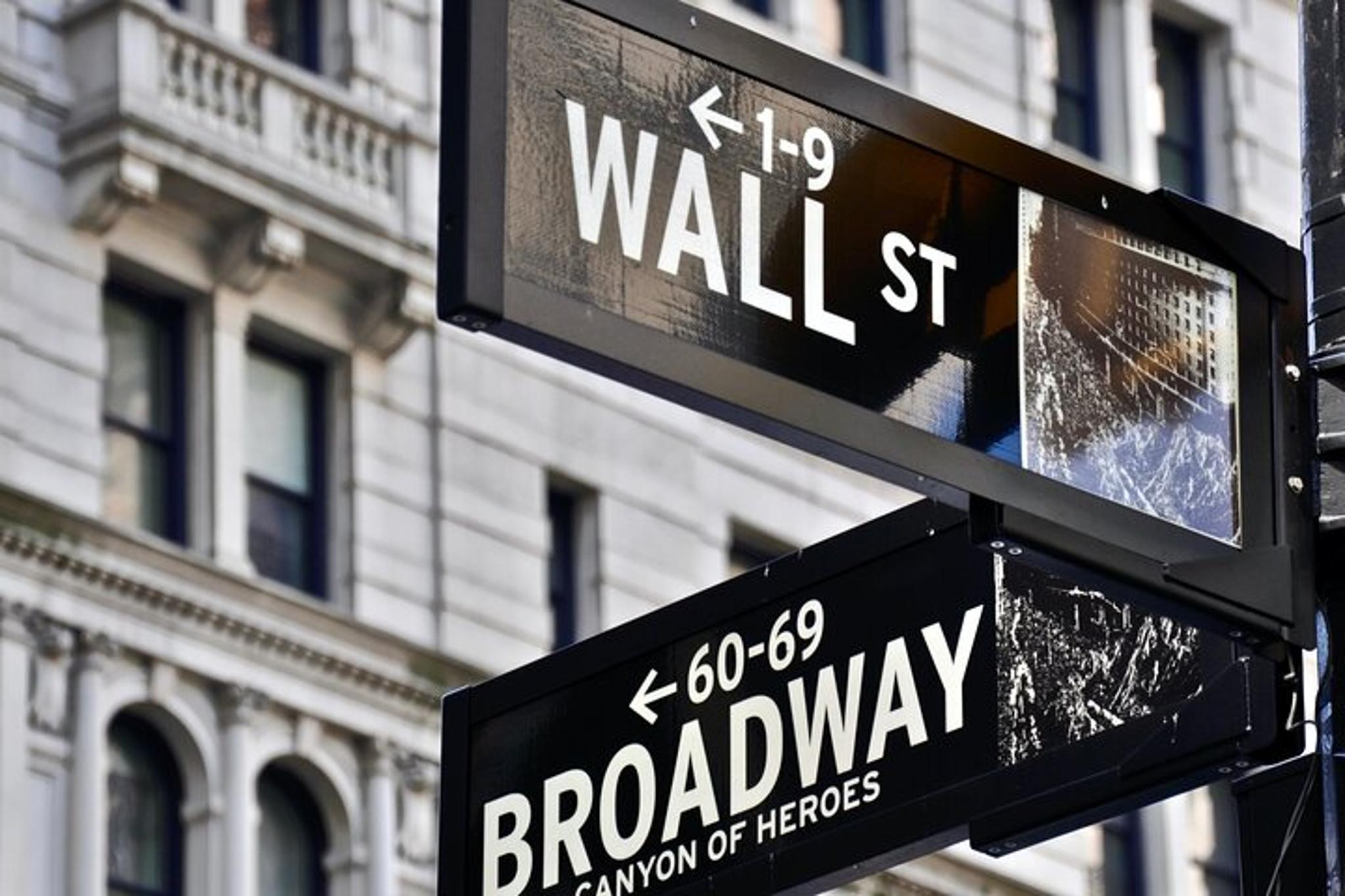 New York City Iconic Landmarks Private Tour - Image 1