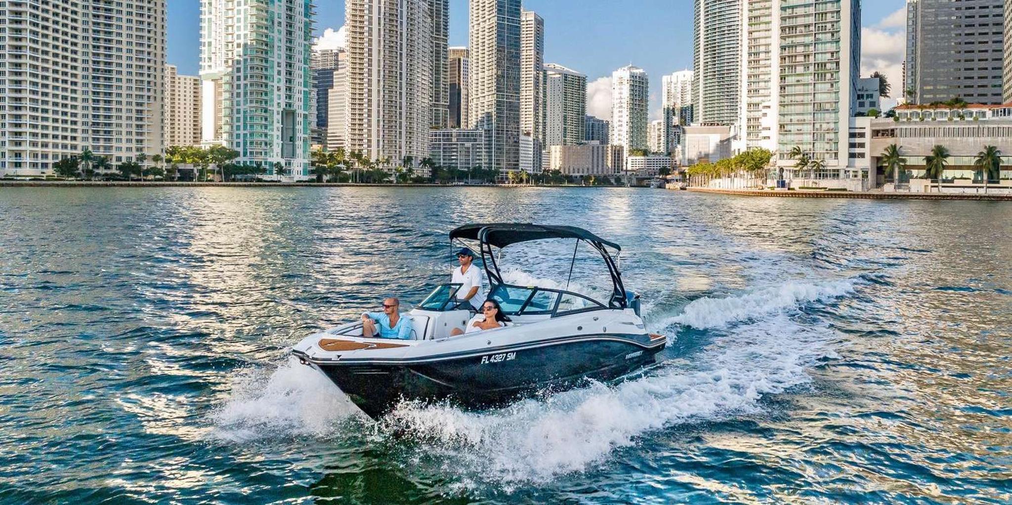 Miami Skyline Boat Tour