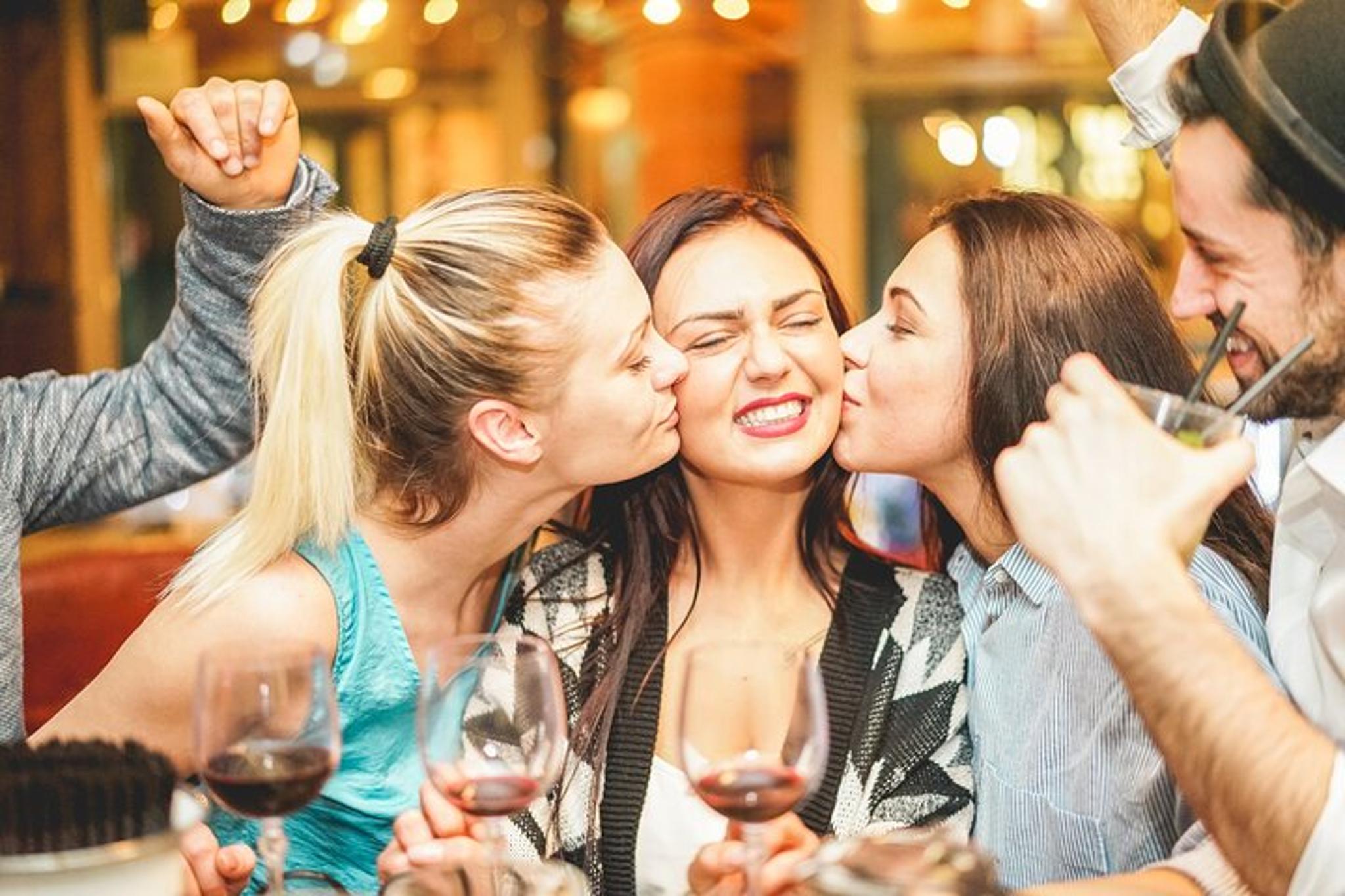 New York Wine Tasting Tour with Expert Guide - Image 4