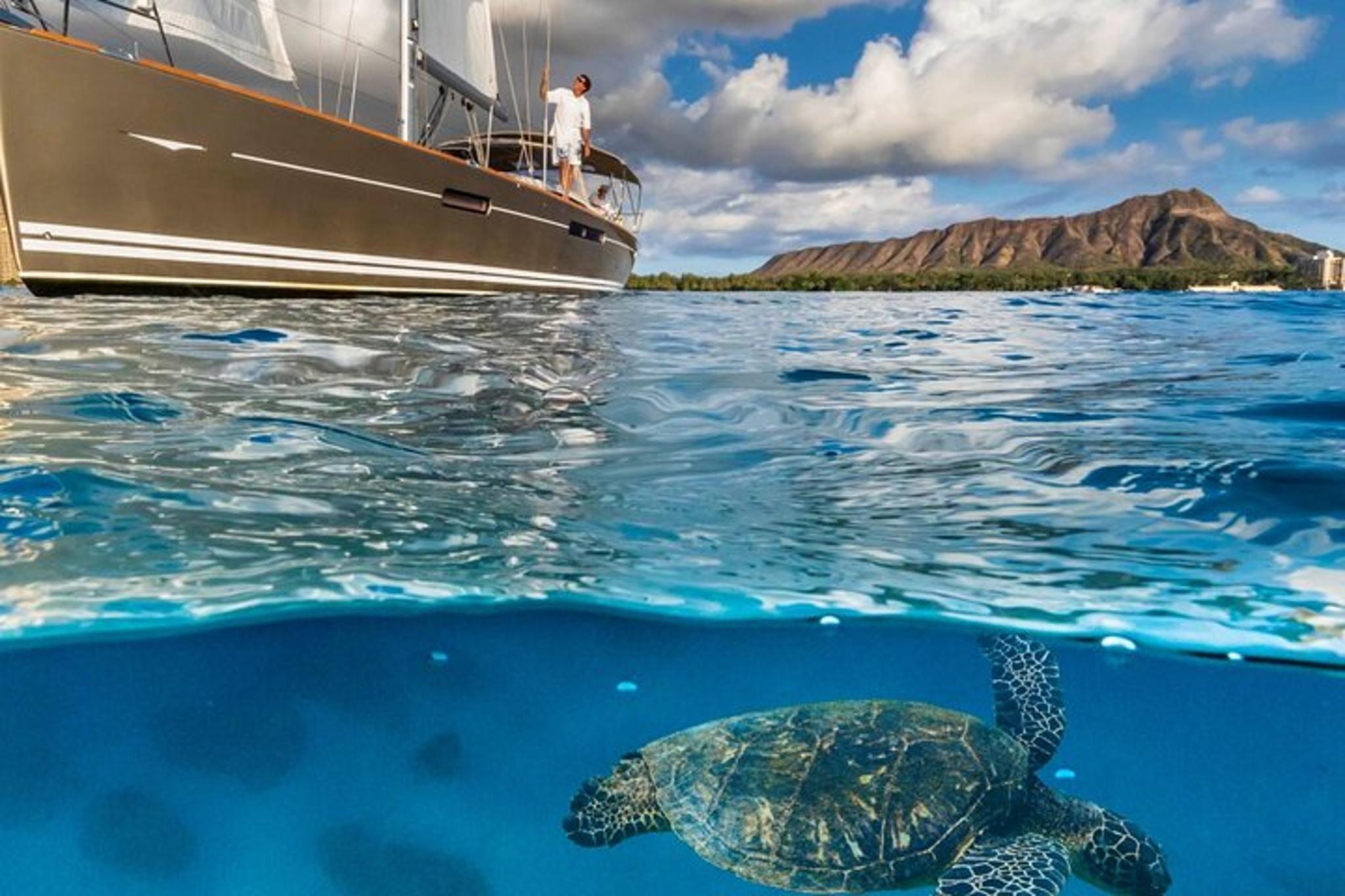 Waikiki Fireworks Sail - Image 3
