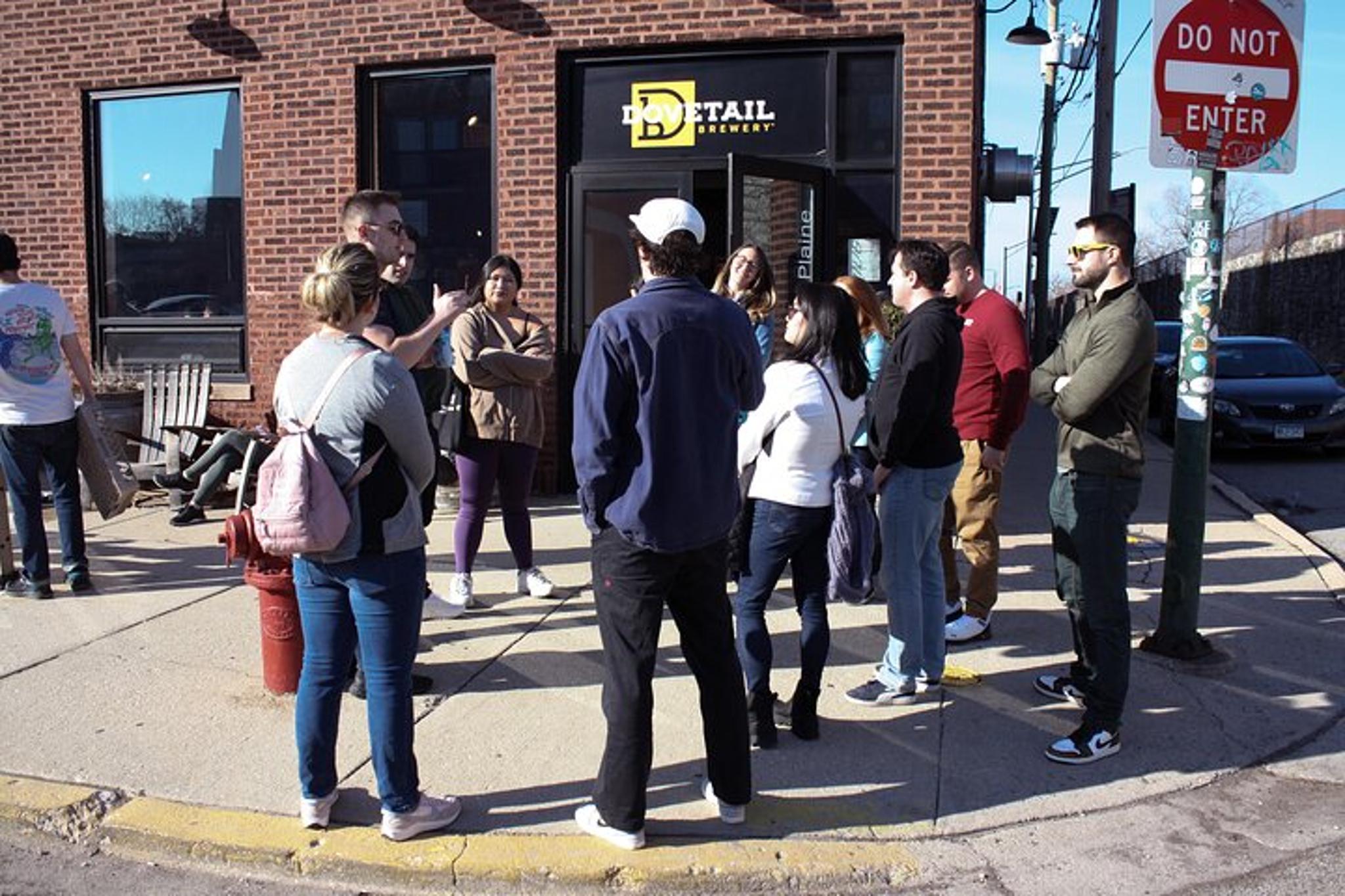 Chicago Brewery Walking Tour in Malt Row - Image 5