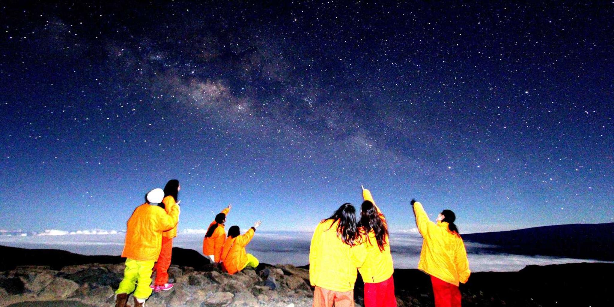 Mauna Kea Summit Sunset and Star Tour - Image 3