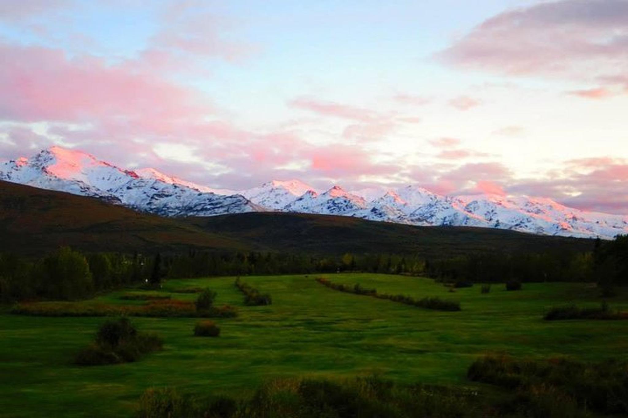 Alaska Tundra Golfing Experience - Image 5
