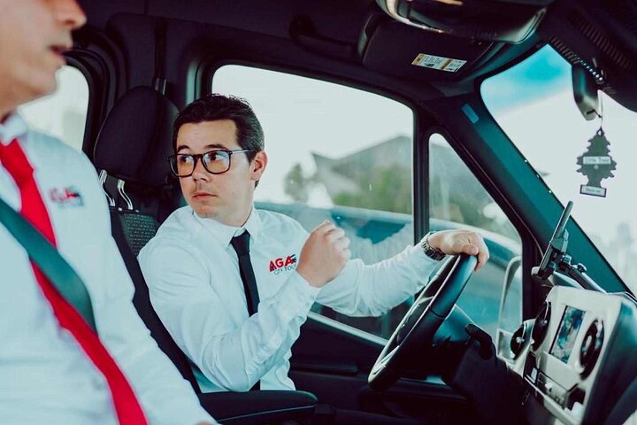 Miami Airport Shuttle Service - Image 5