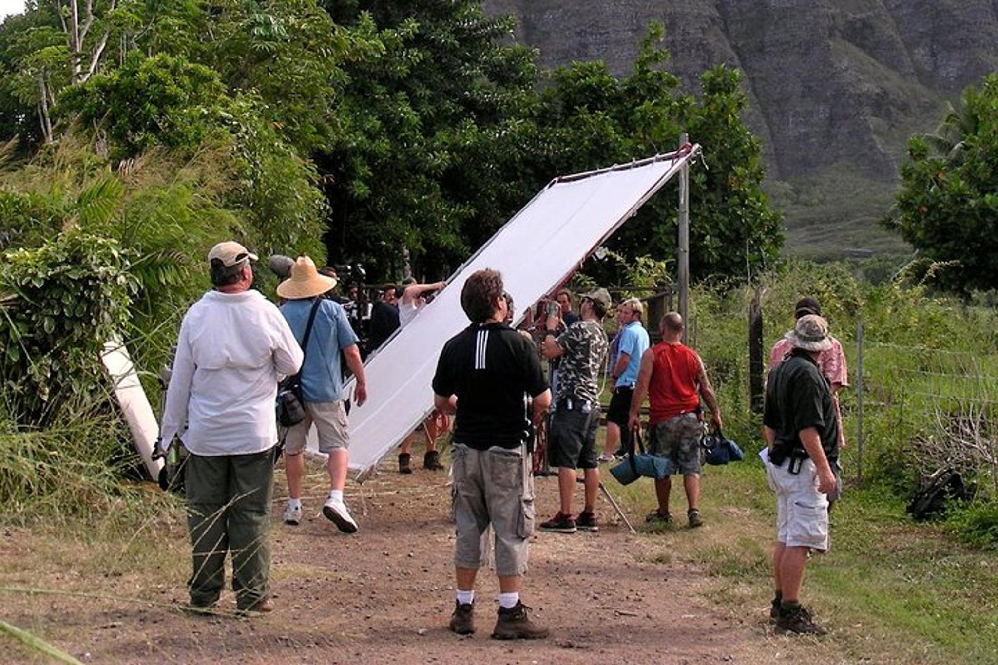 Oahu Kualoa Ranch Movie Sites Tour 90 Min - Image 6