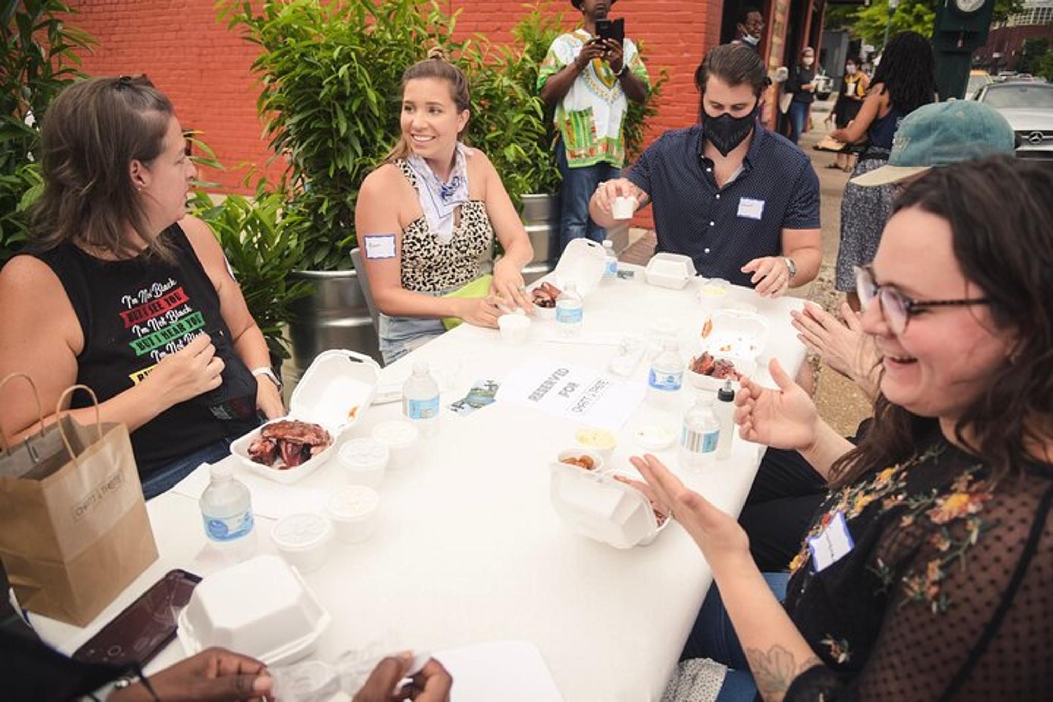 Chattanooga Walking Art History & Food Tour