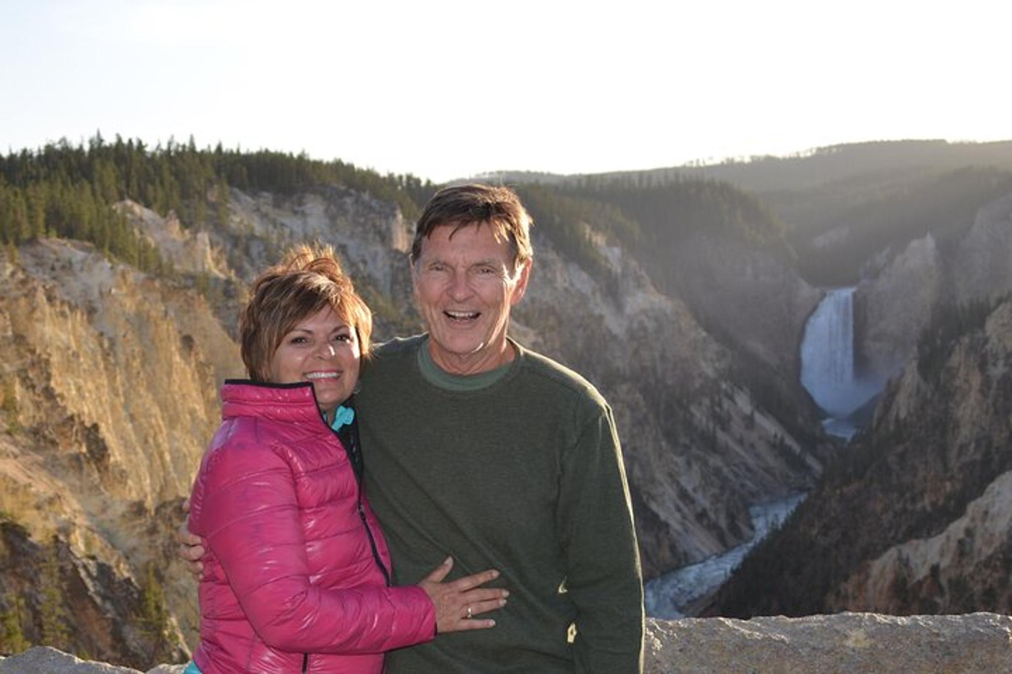 Yellowstone Grand Canyon Hiking Adventure - Image 6