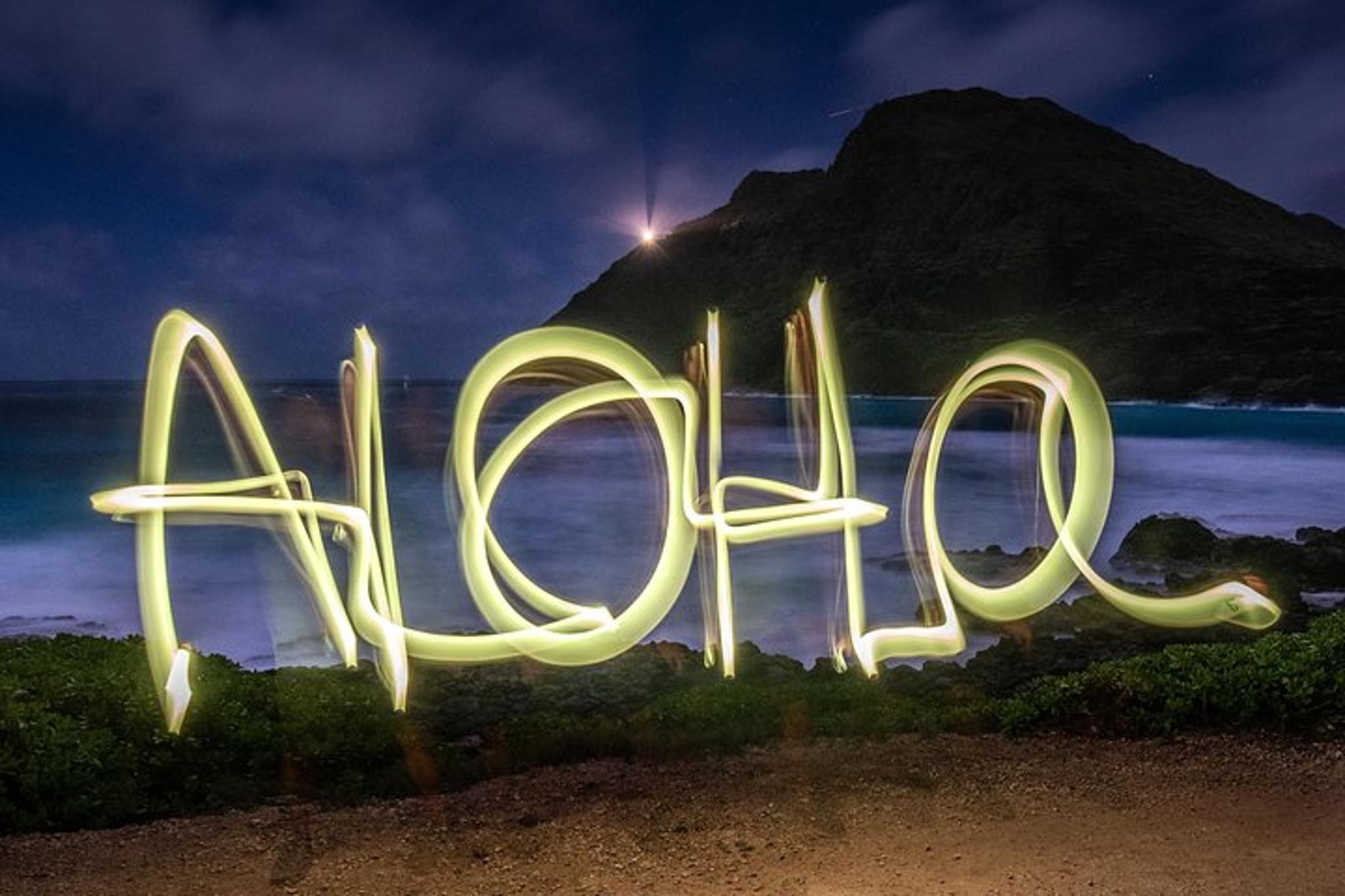 Honolulu Light Painting Experience at Sunset - Image 2