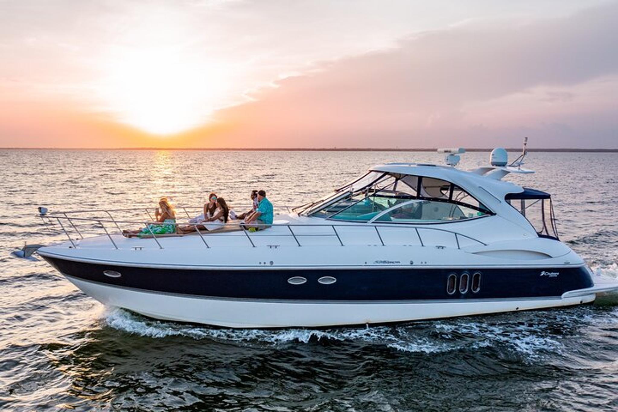 Destin Happy Hour Cruise 4 hr - Image 1