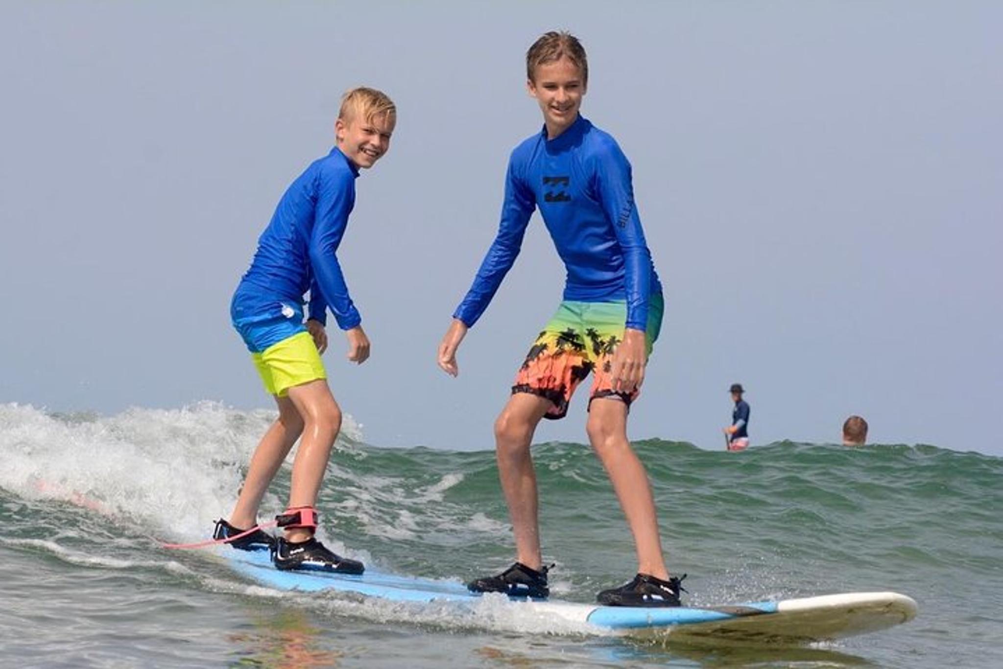 Kihei Surfing Lesson - Image 6