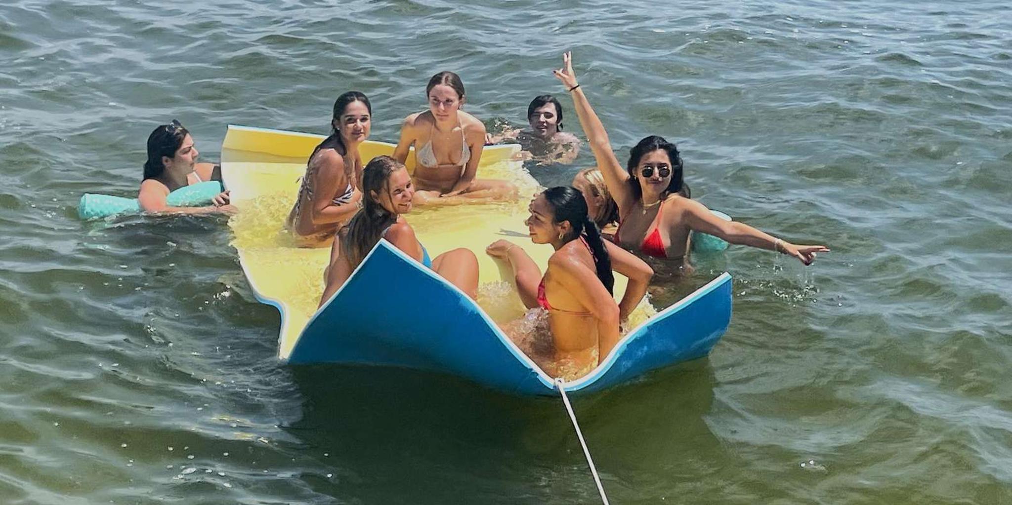 Miami Self-Drive Boat Rental on Biscayne Bay - Image 4