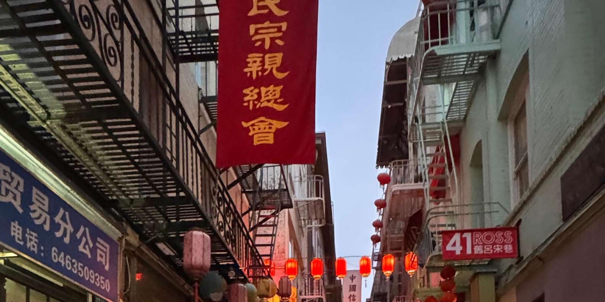 San Francisco City Tour by Vintage Sidecar at Sunset - Image 5