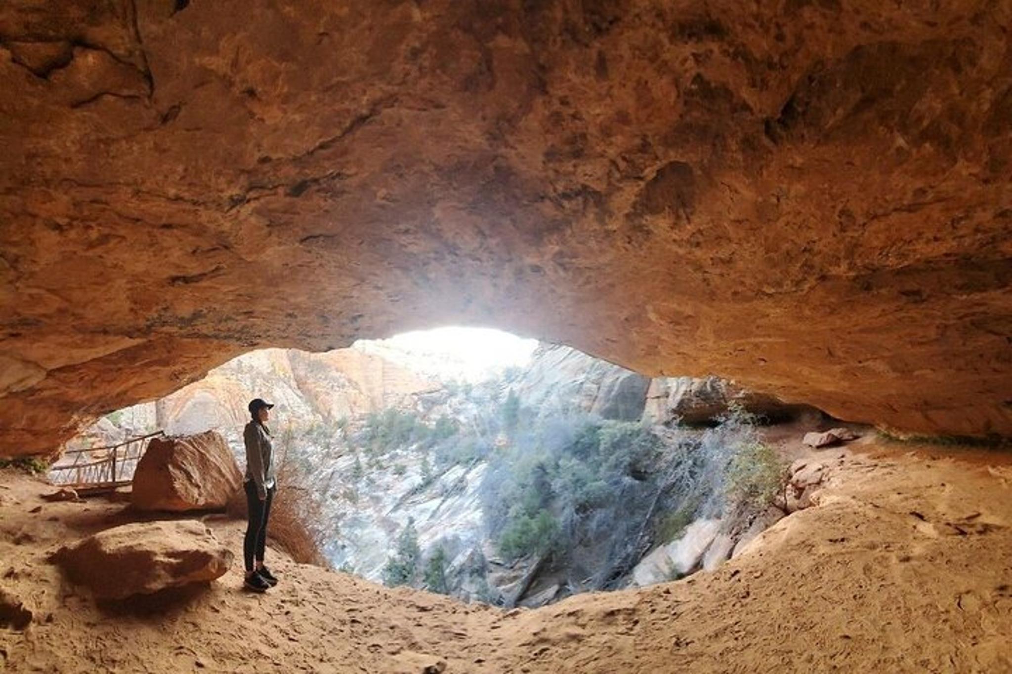 Las Vegas Zion Canyon and Antelope Canyon Tour - Image 5