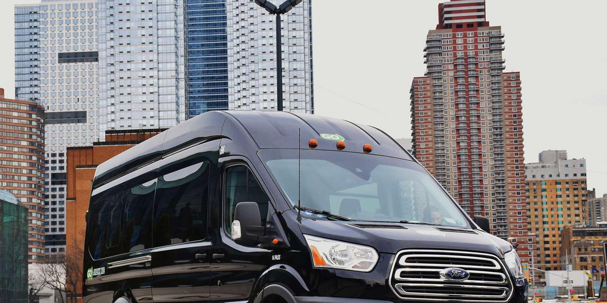 New York Private Transfer: Airport or Manhattan to Cruise Port - Image 4