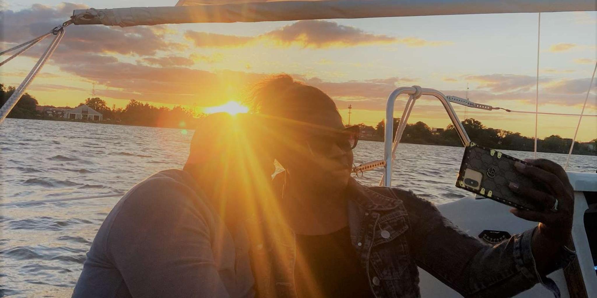 Orlando Sunset Sailing Tour on Lake Fairview - Image 2