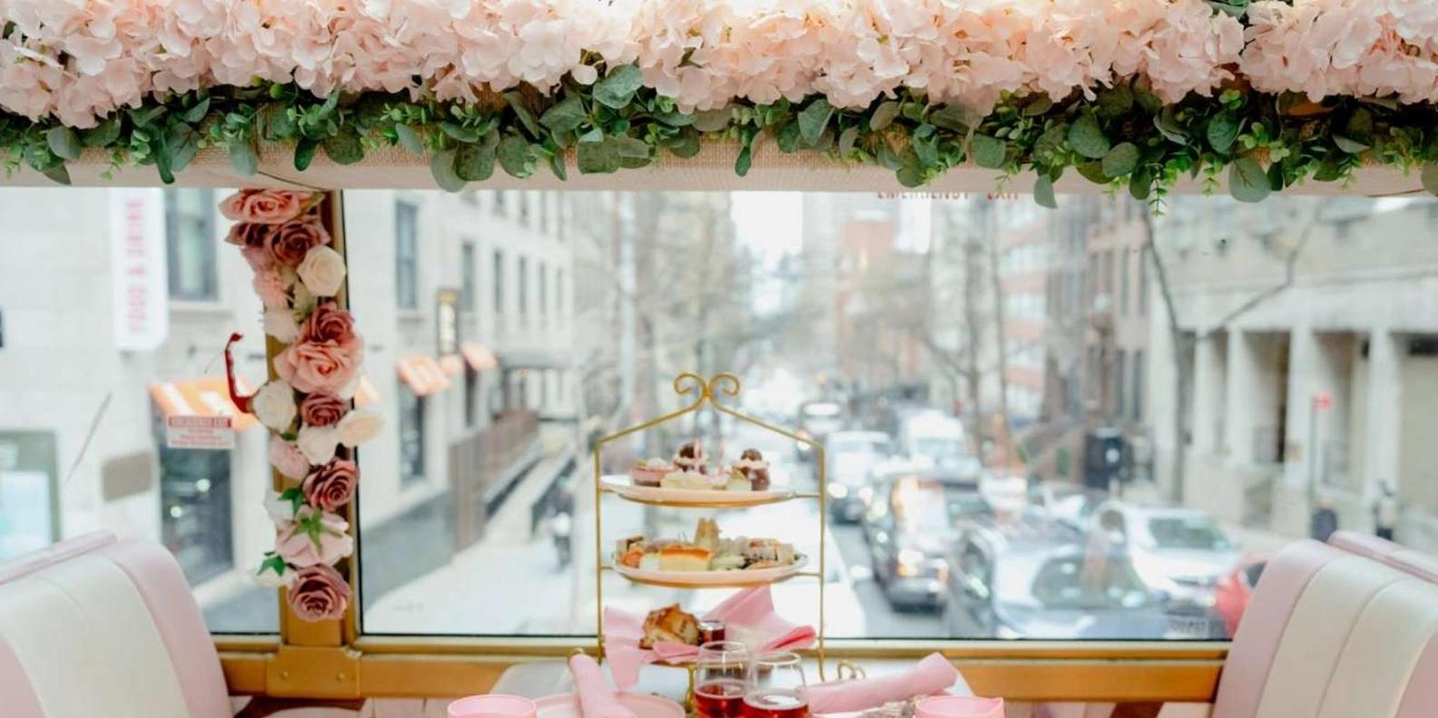 Washington, D.C. Tea Bus Tour with Landmarks - Image 3