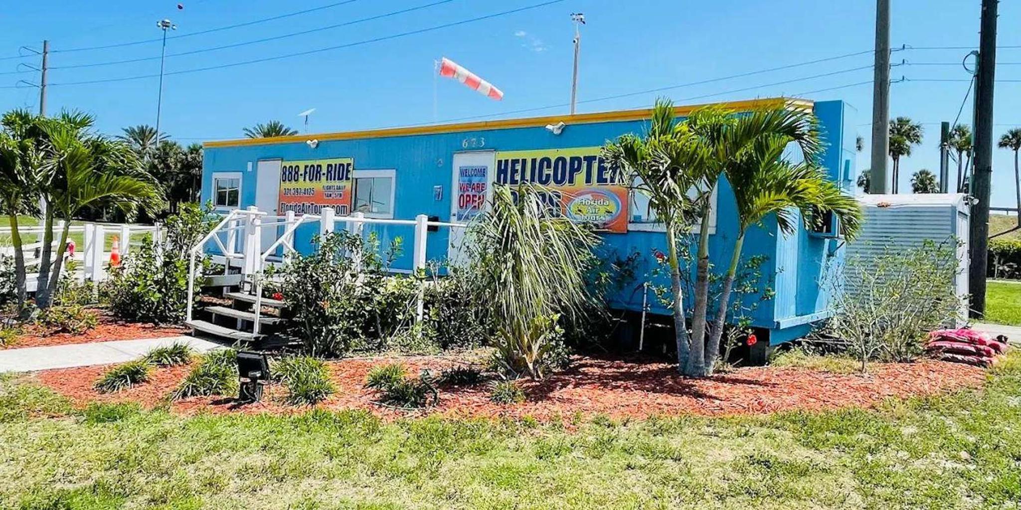 Port Canaveral Helicopter Tour over Kennedy Space Center 35 min - Image 4