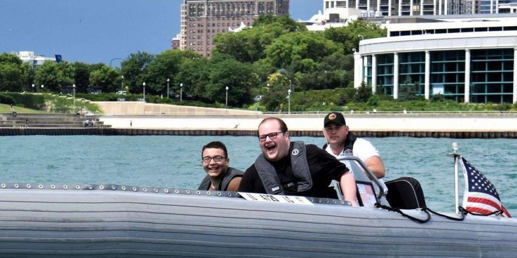 Chicago Lake Michigan Sightseeing Boat Tour