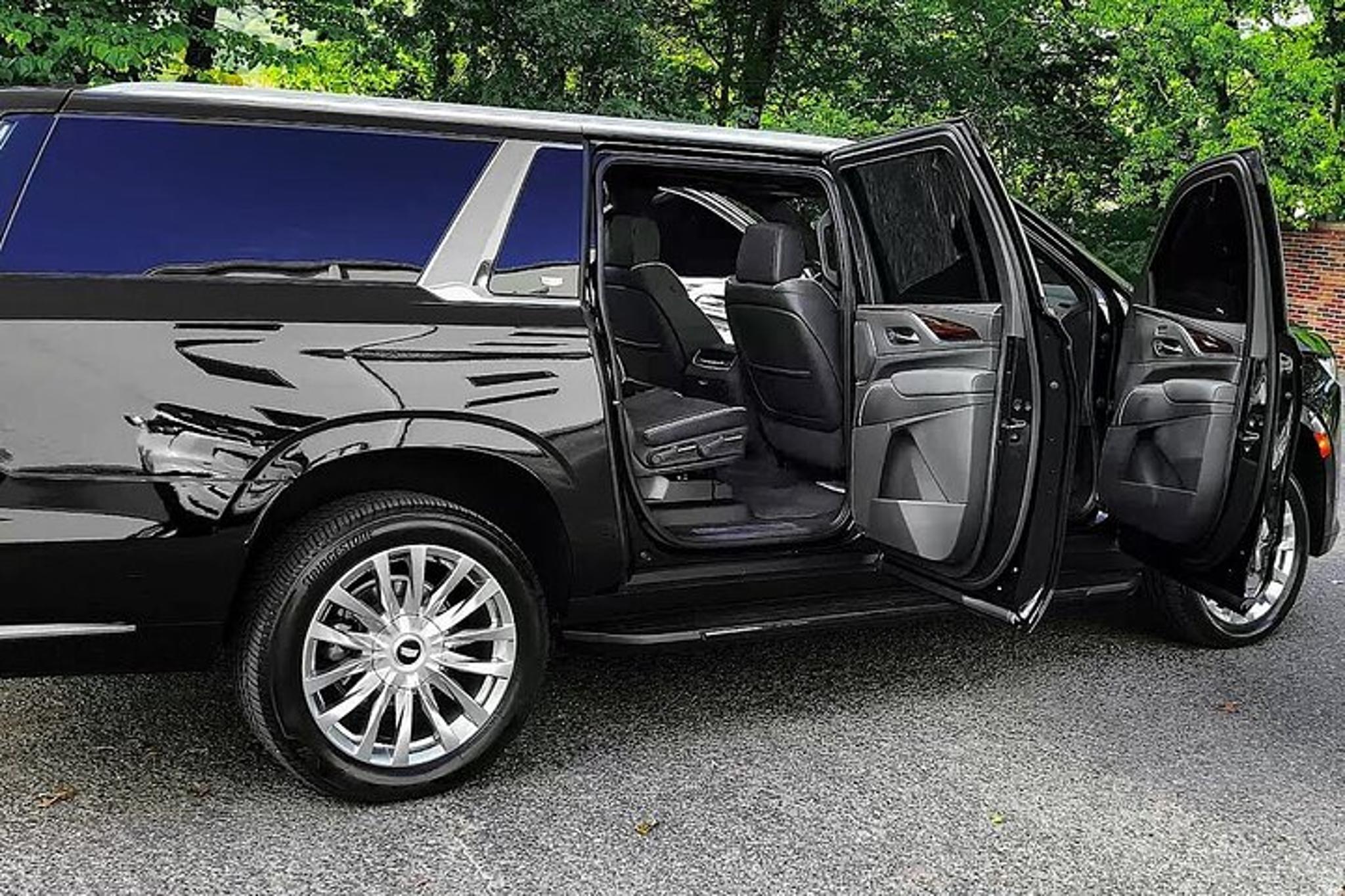 New Orleans Private SUV Transfer - Image 2