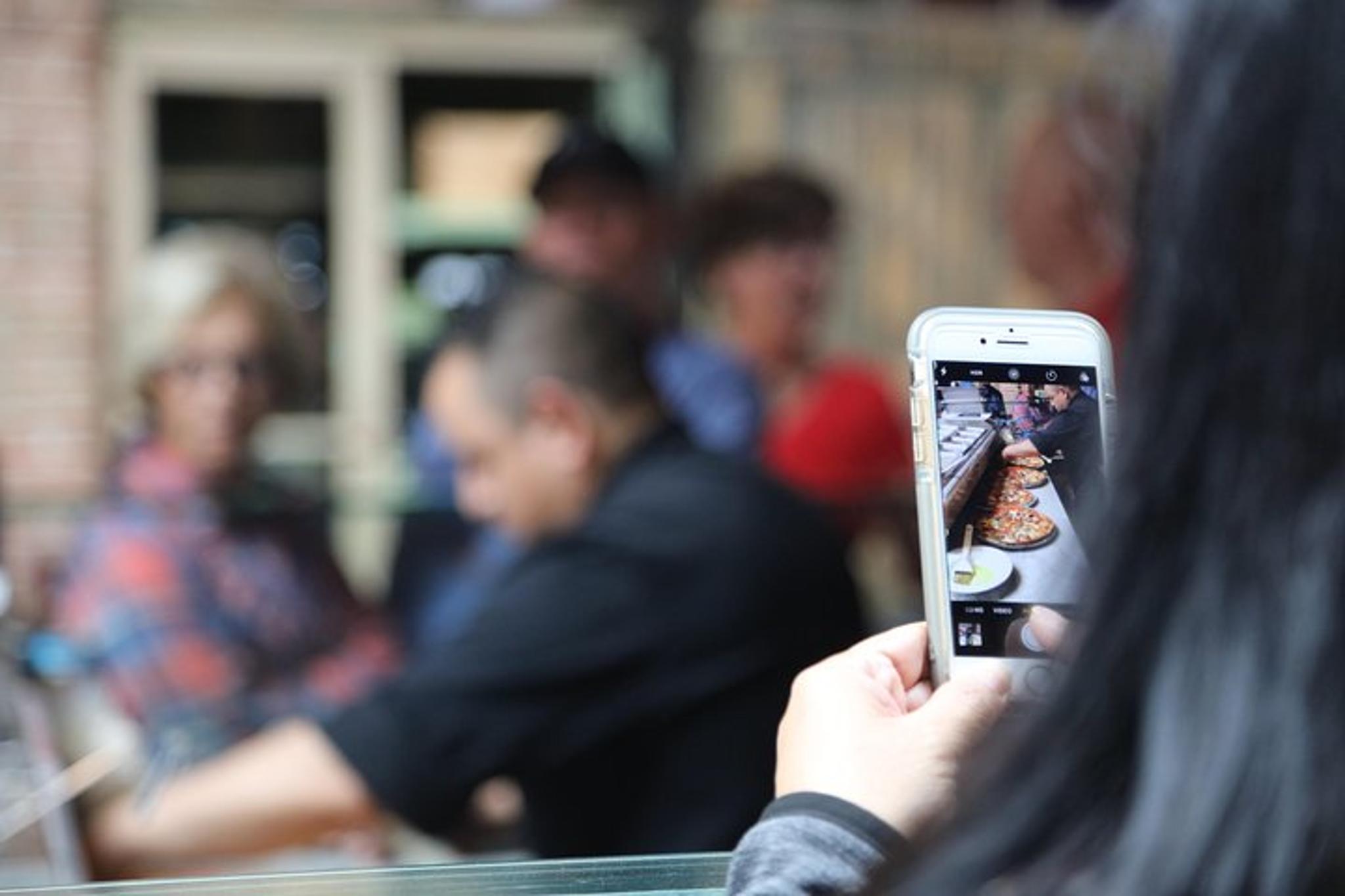 Chicago Pizza Tour - Image 5