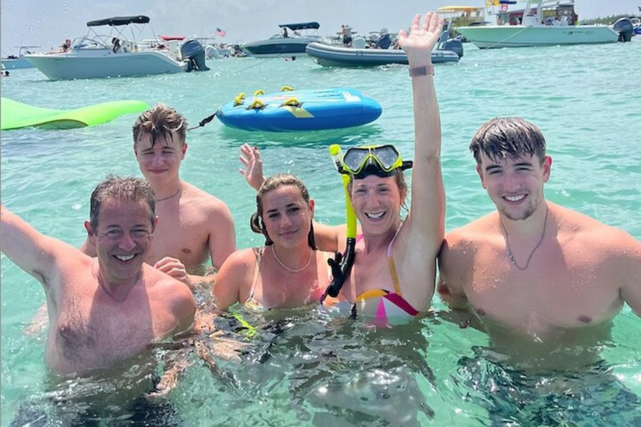 Miami Sandbar Adventure and Snorkel Boat Tour