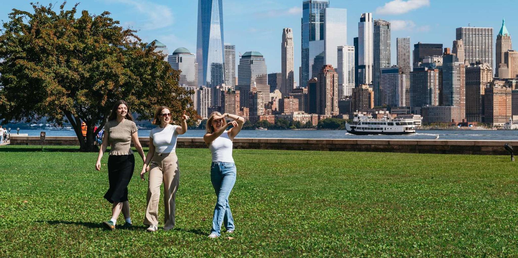 New York City Statue of Liberty and Ellis Island Tour - Image 3