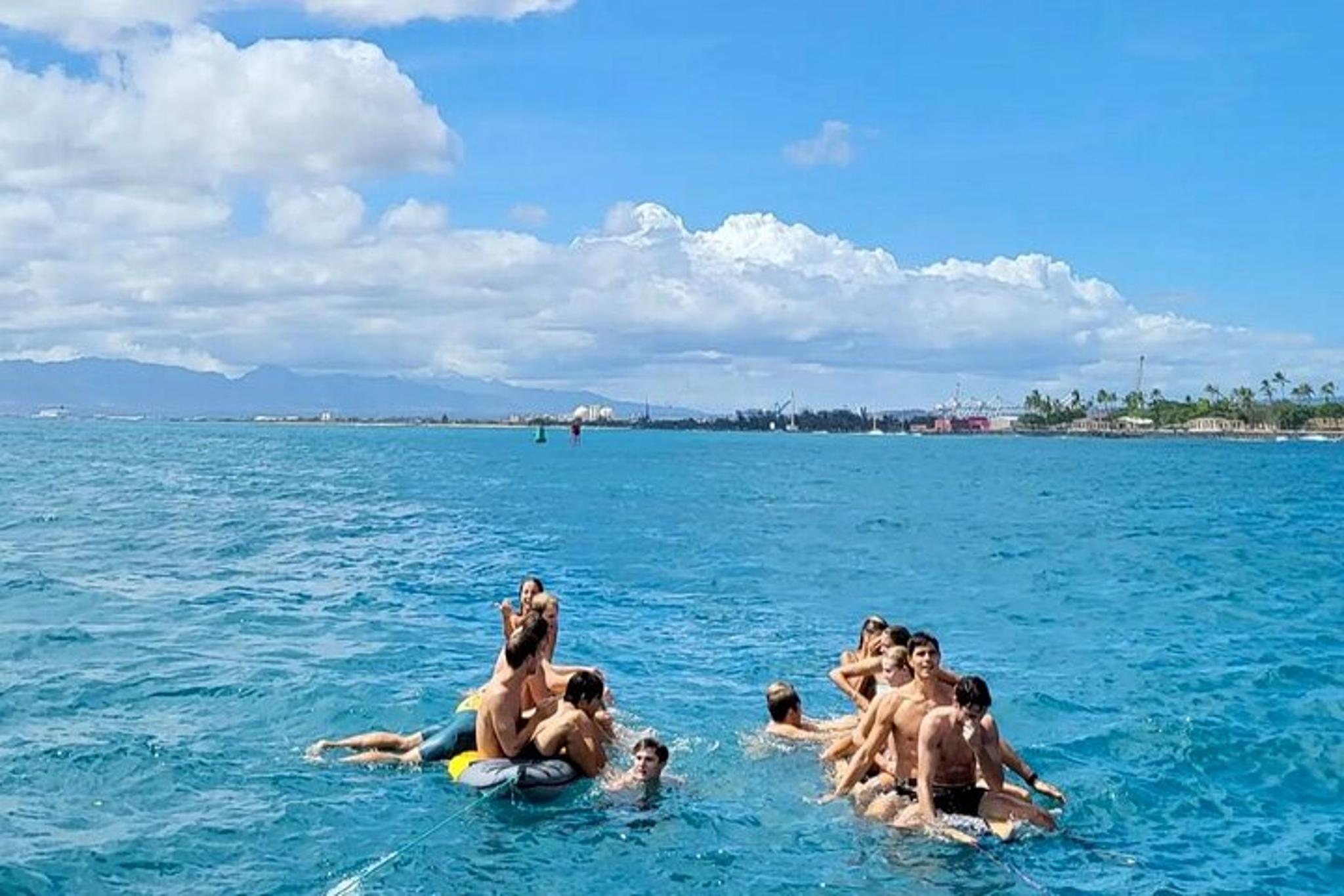 Waikiki Turtle Canyon Snorkeling Adventure - Image 3