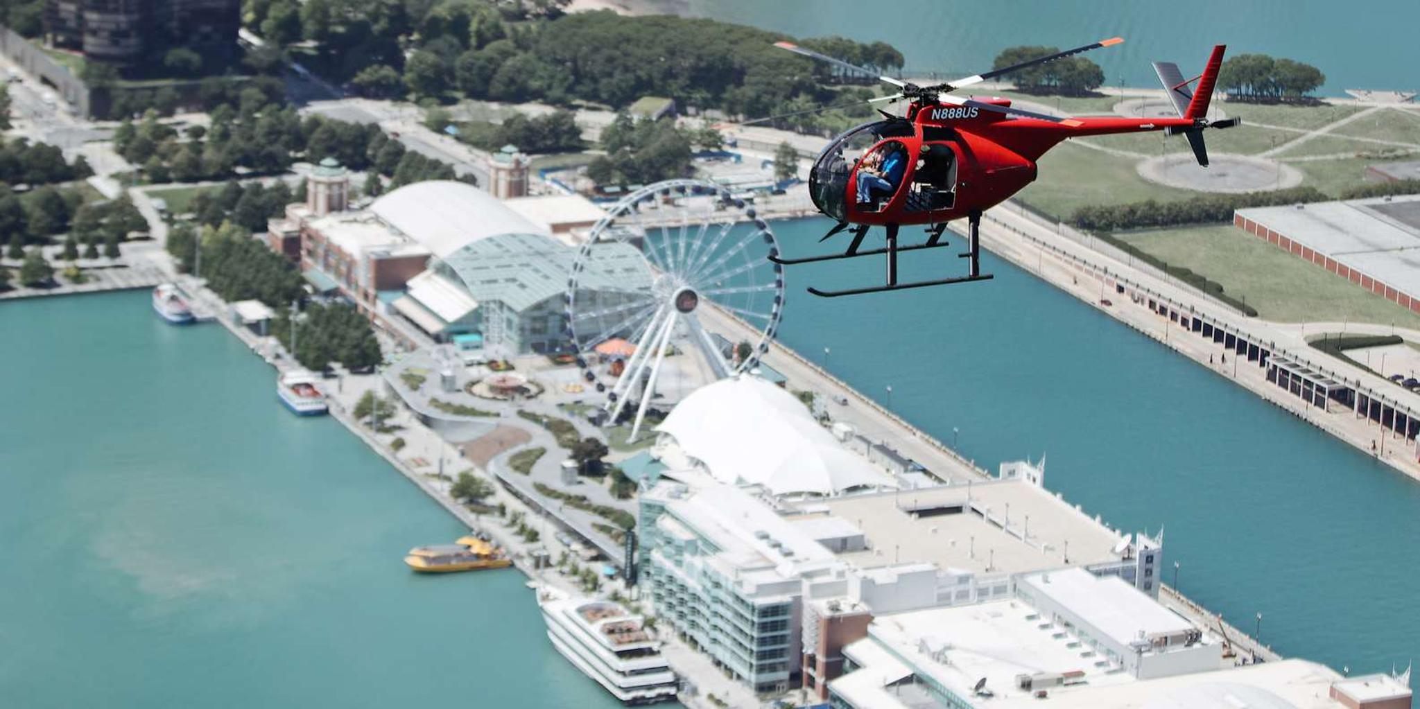 Chicago Helicopter Tour Doors-Off 45 Min - Image 5