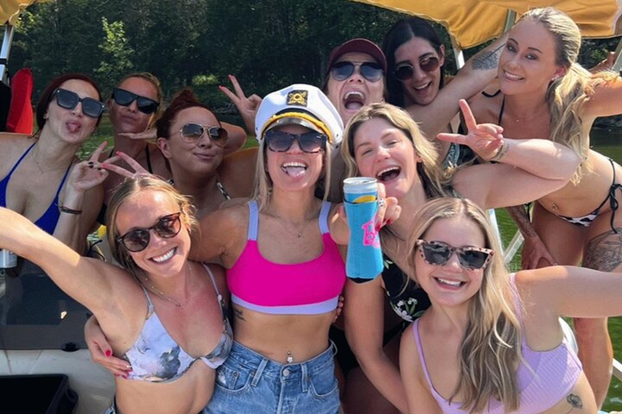 Nashville Party Bus Tour - Image 2