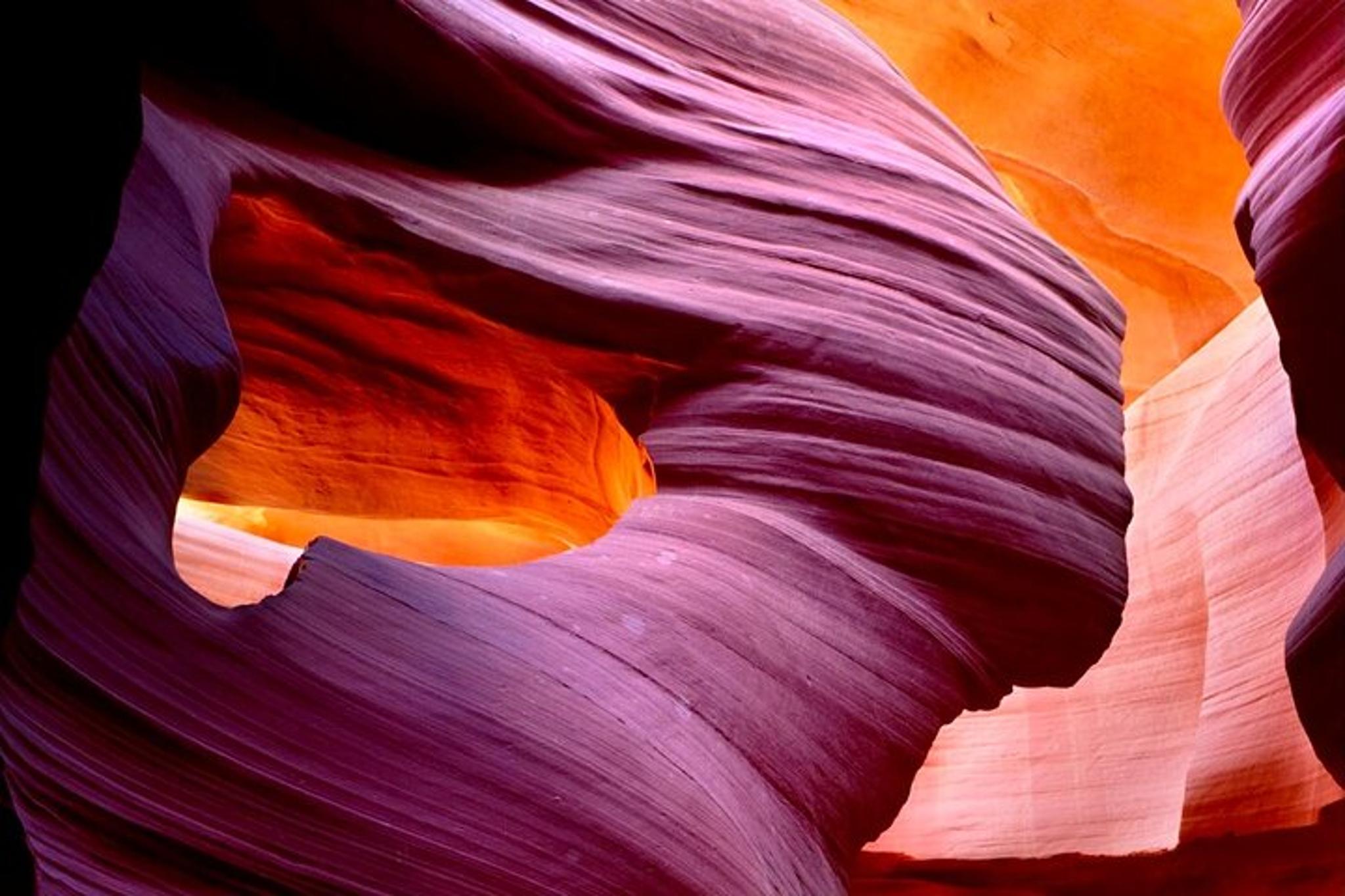 Page Lower Antelope Canyon Tour - Image 3