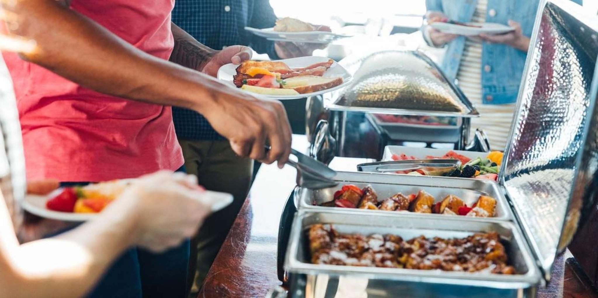 San Francisco Thanksgiving Buffet Cruise - Image 2