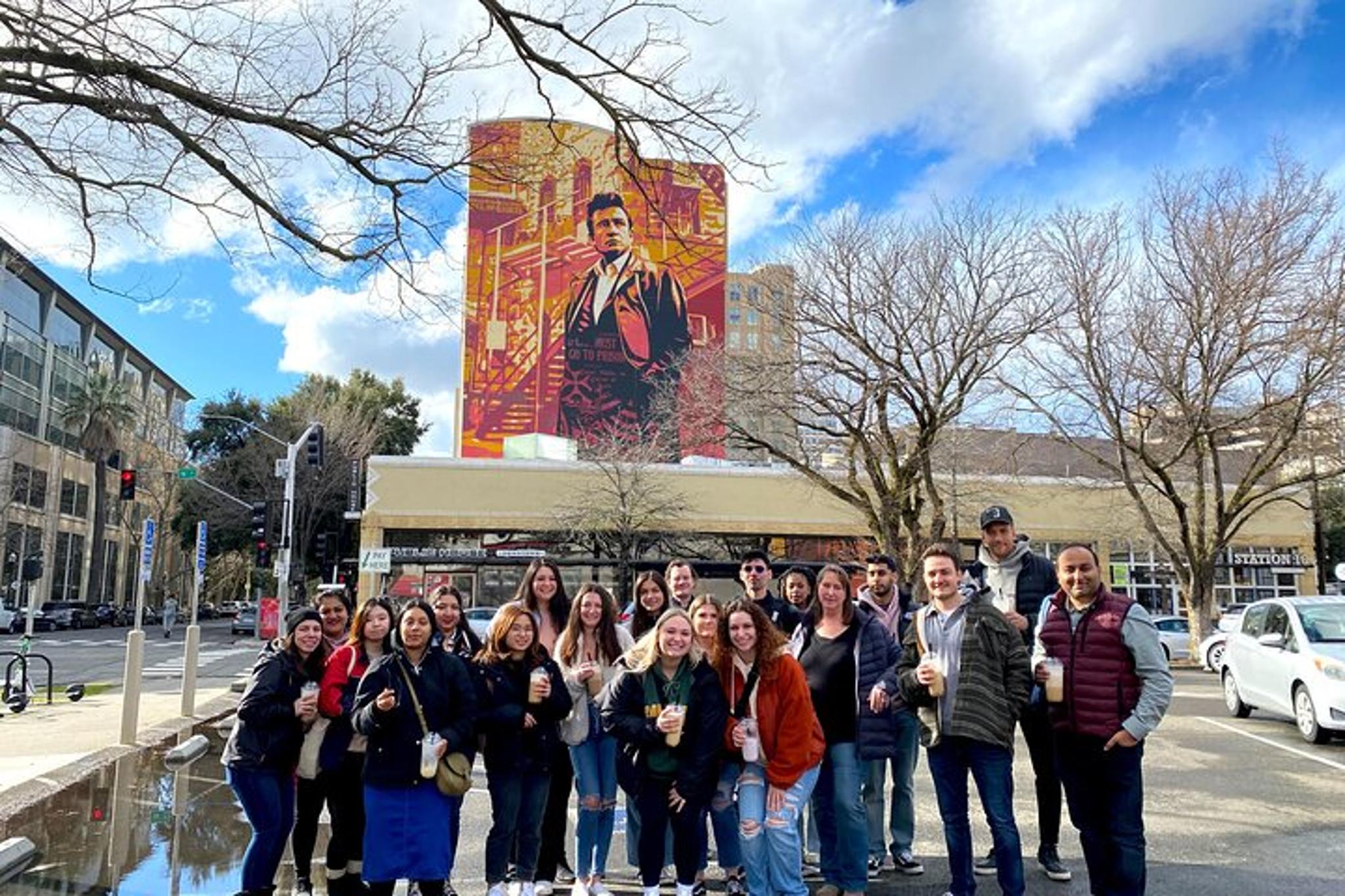 Sacramento Mural and Art Walking Tour - Image 5