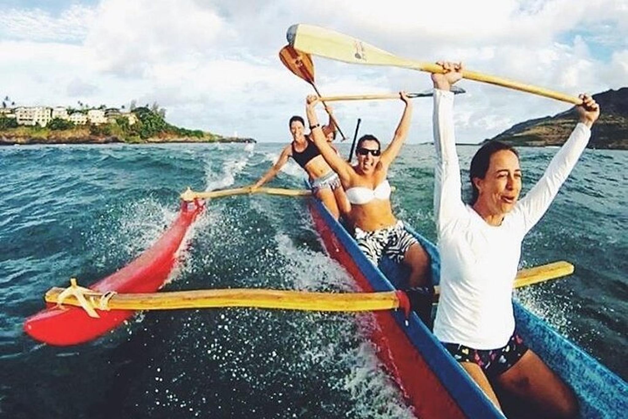 Kalapaki Beach Outrigger Canoe Surfing - Image 2
