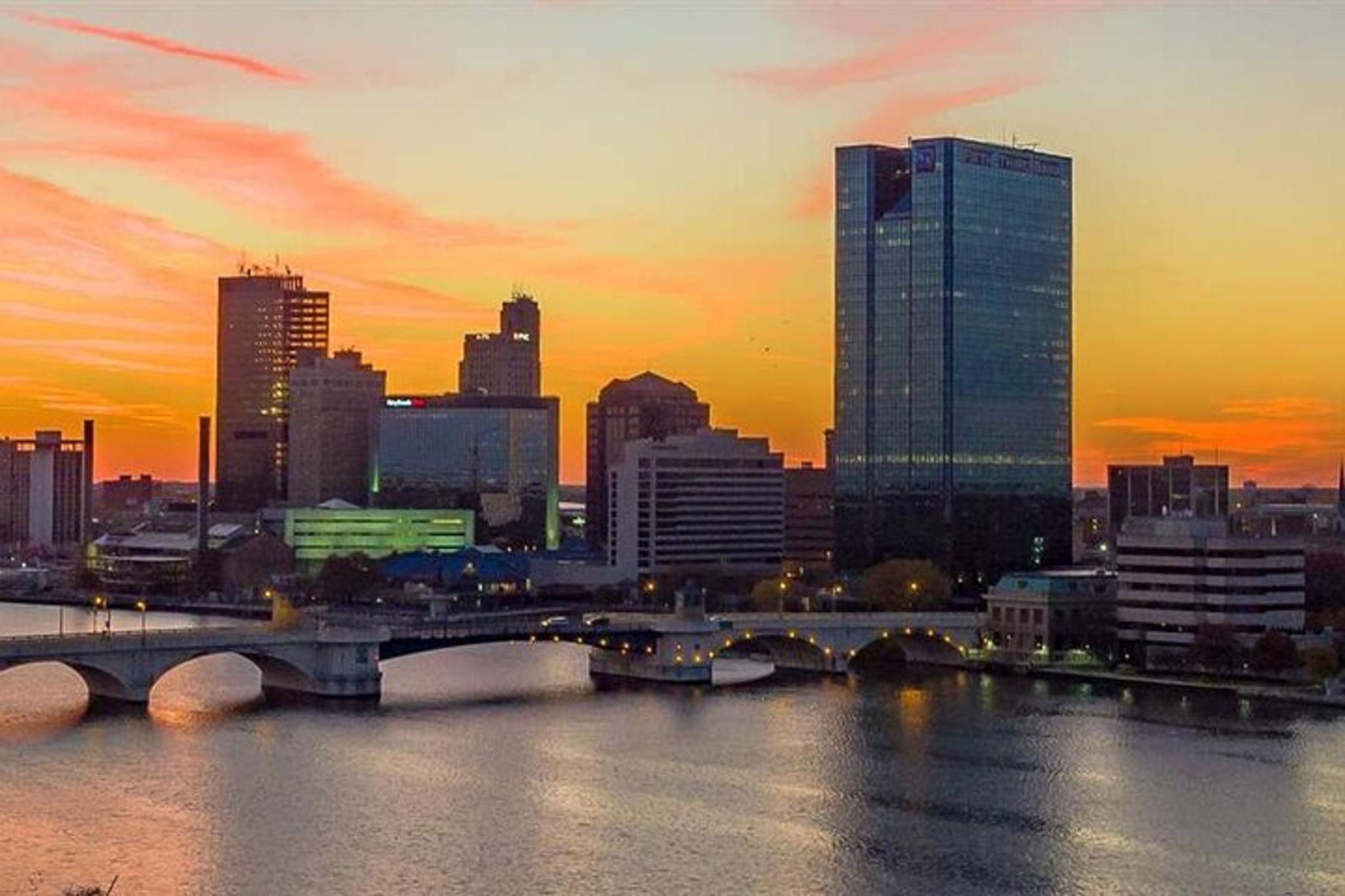 Chicago to Niagara Falls 4-Day Tour - Image 3