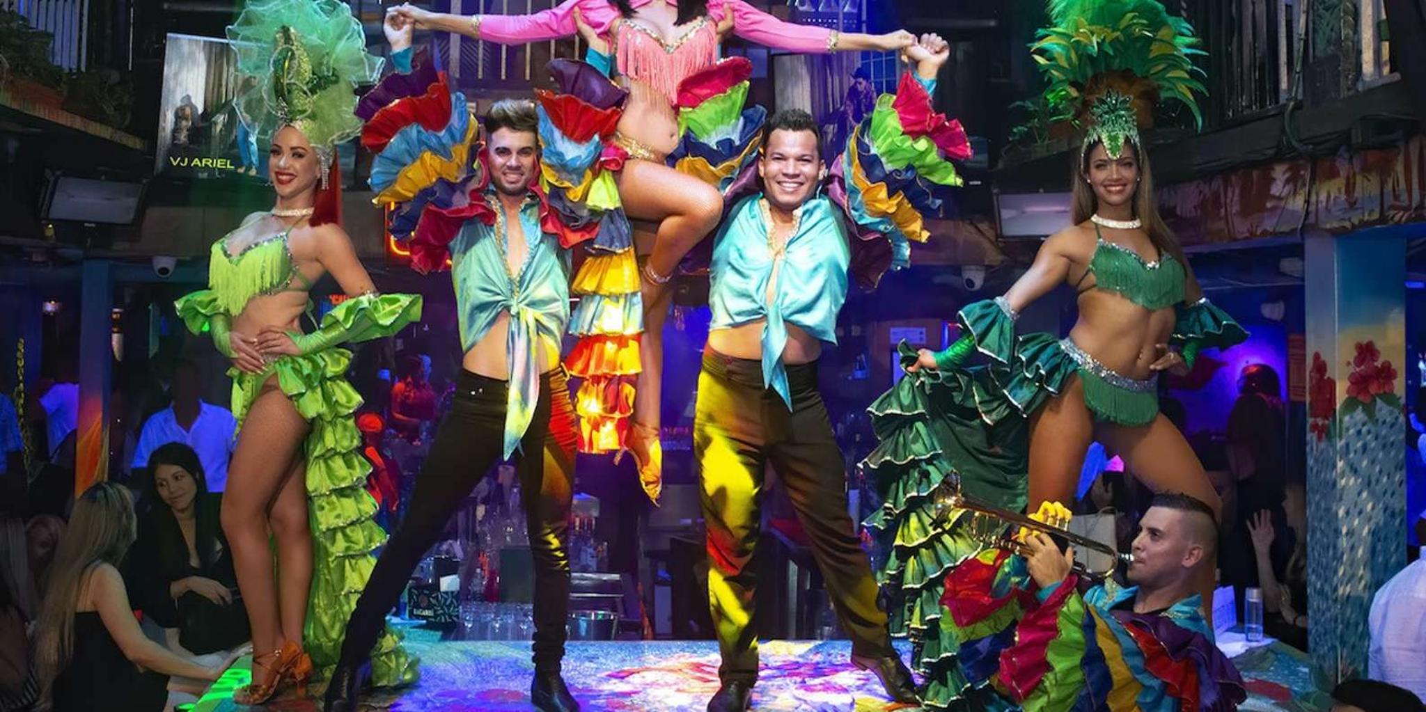Miami Dinner and Show at Mango's Tropical Cafe - Image 3