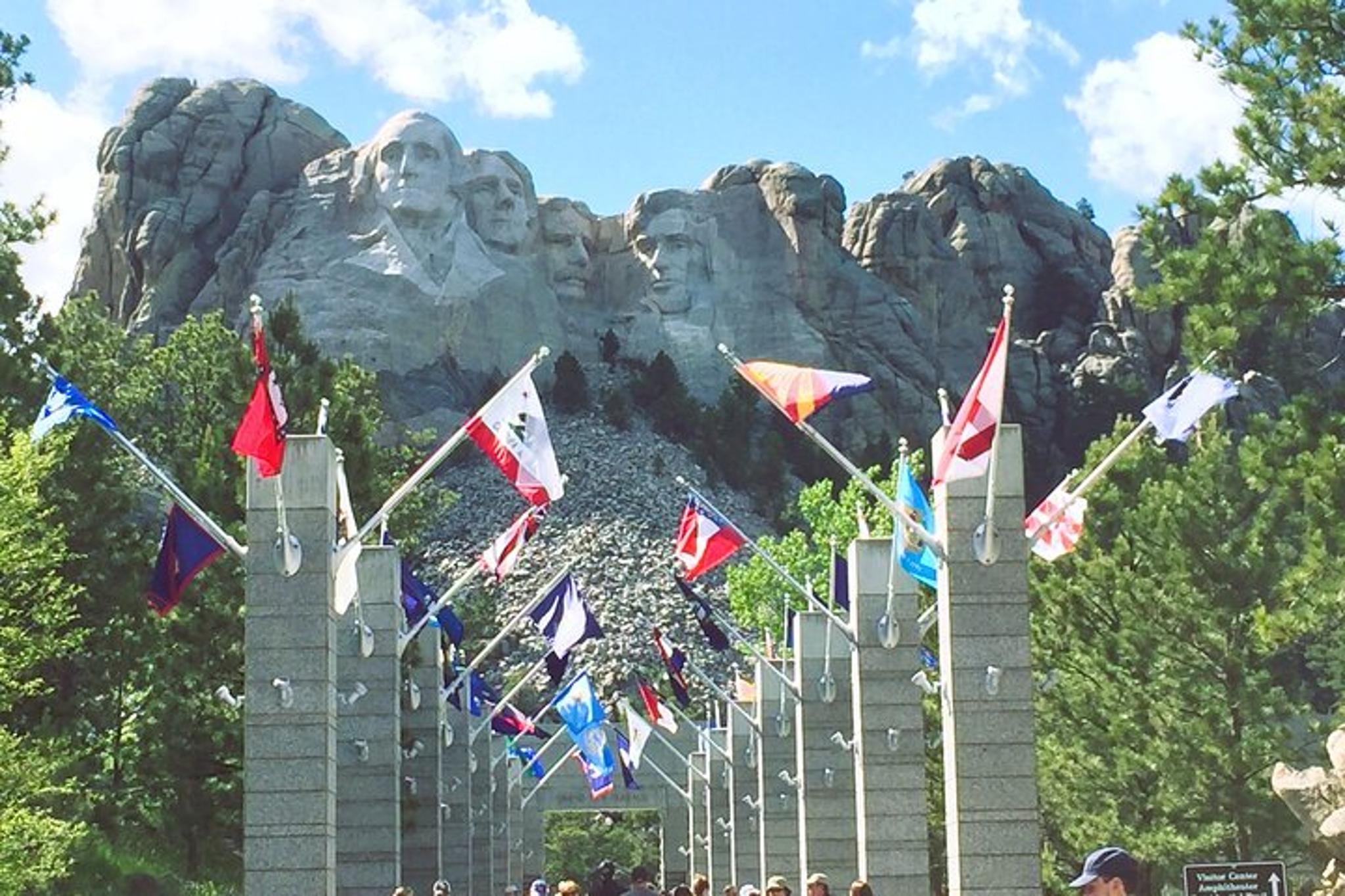 Denver Yellowstone National Park Tour 4 Days - Image 3