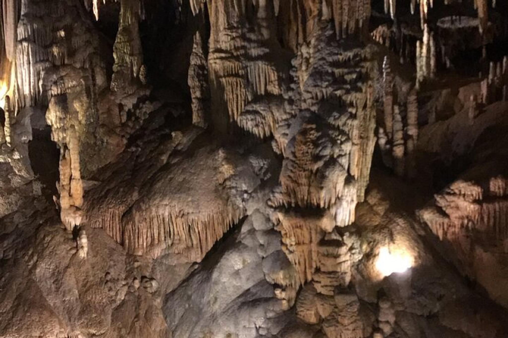 Luray Caverns Private Vehicle Transfer - Image 4