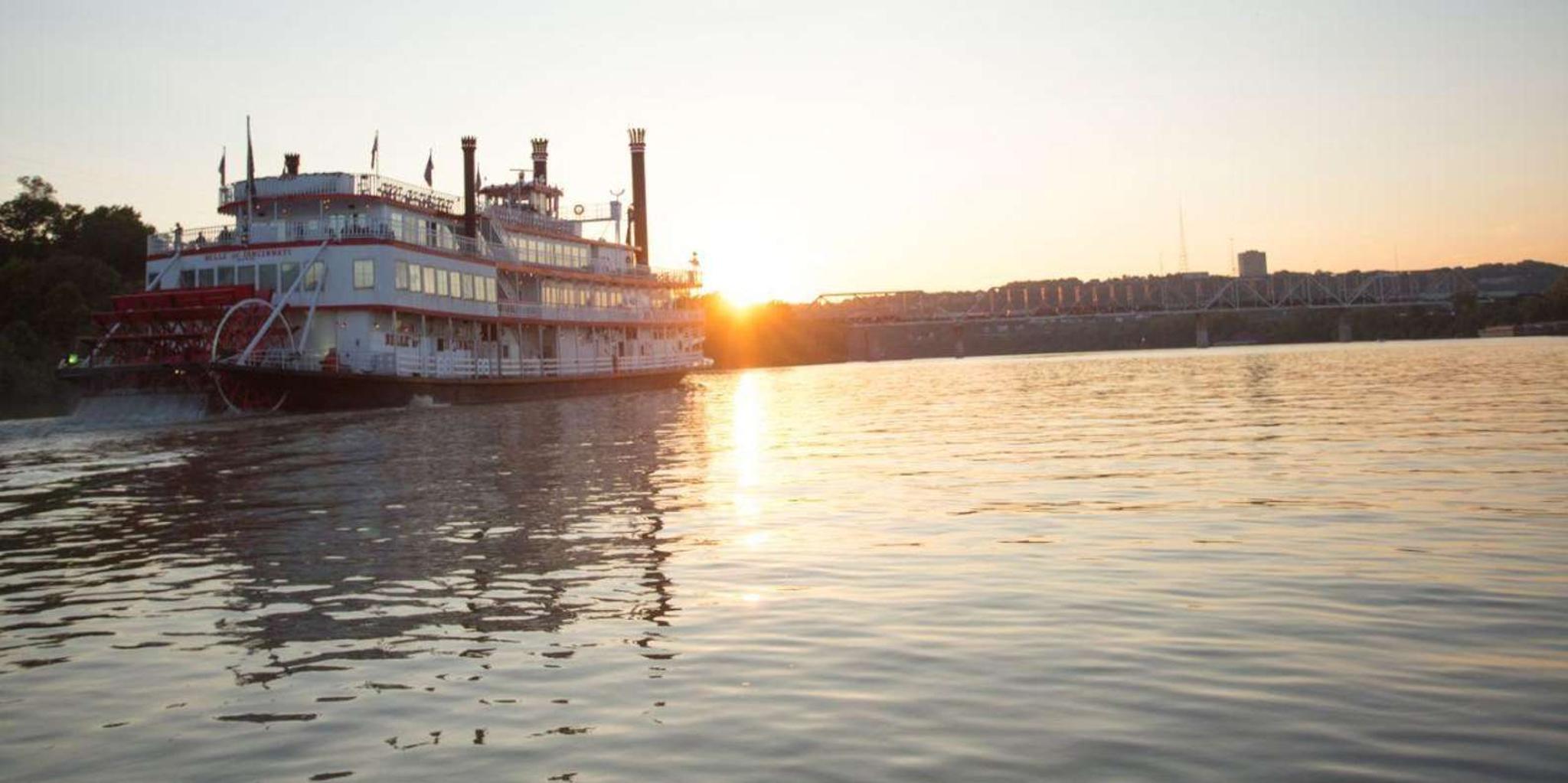 Cincinnati Ohio River Cruise with Buffet Dinner - Image 6