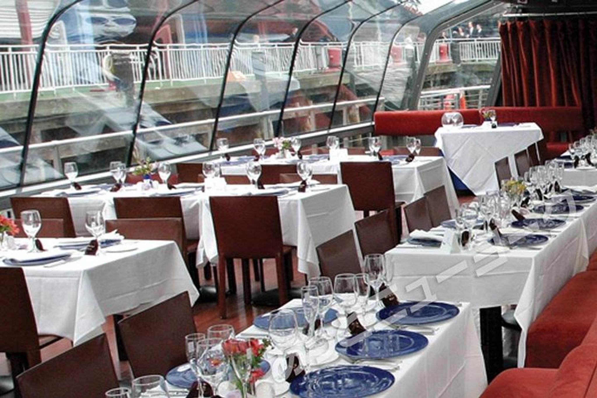 New York Bateaux Dinner Cruise with Japanese Guide - Image 5